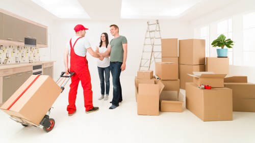 Local removals van serving Dalston and nearby areas