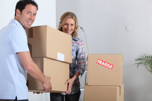 Reliable Man With Van Dalston for flexible local moves